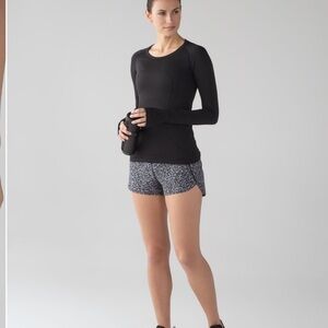 Lululemon Speed Short (4-way Stretch 2 1/2" Women’s Size 4